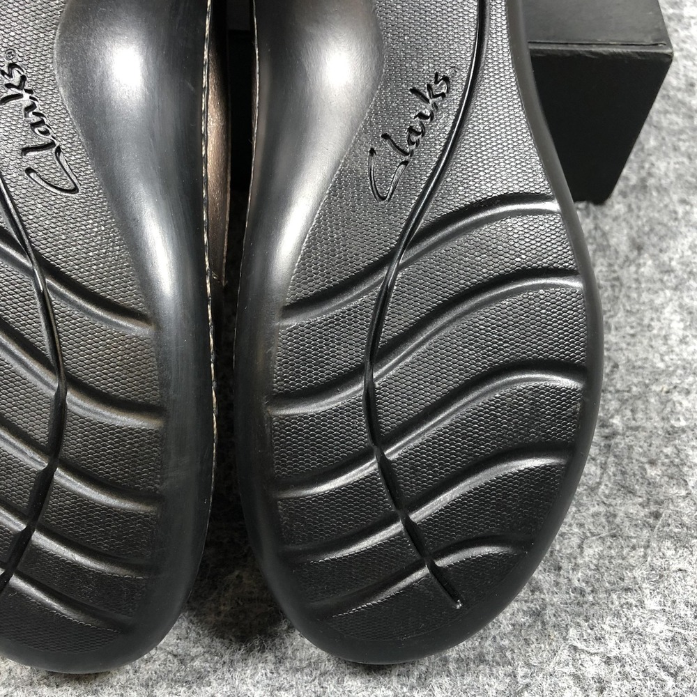Clarks Collection Shoes Womens Size 7 Gold Leather Slip On Loafers Comfort Flats - Picture 13 of 16